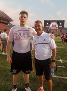 Martin yhdessä Ohio Staten päävalmentajan Urban Meyerin kanssa. Kuva: Martin Veinberg