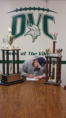 Kello oli Kaliforniassa paikallista aikaa seitsemän, kun Ville Valasti kirjoitti nimensä sopimuspaperiin.