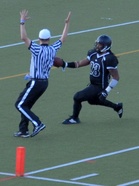 Ottelun MVP Marquette Floyd palautti kaksi syötönkatkoa maaliin.