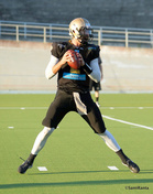 Trevor Vasey heitti avausottelussan Butchersille lähes 300 jaardia, mutta vastaavasti heittoihin osui myös kaksi syötönkatkoa.
Kuva: Sami Ranta