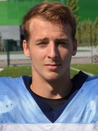 Saintsin Samu Paavolainen tekaisee ottelussa kuin ottelussa 2-3 maalia.