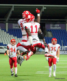 Laitahyökkääjä Bernard Luster ja keskushyökkääjä Jaycen Spears ovat avainhahmoja myös kesällä 2016 Roostersin hyökkäyksessä sekä palauttajina potkupeleissä. Kuva: Sami Ranta