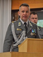 Urheilukoulun johtaja everstiluutnantti Mikko Mönkkönen.