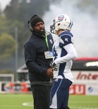 Robert Johnson toimii myös miesten maajoukkueen hyökkäyksen koordinaattorina. Tuossa tehtävässä hän on tositoimissa 29.7.–4.8. jolloin EM-lopputurnaus pelataan Vantaalla. Kuva: Salla Lahti