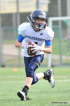 Espoo Wolverinesin Lassi Pajarinen on U13-sarjan vaarallisimpia pallonkantajia.
Kuva: Riitta Rinta-Tassi