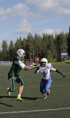 Saksalaislaitahyökkääjä Andre Feuerherdt teki lauantaina kaksi touchdownia - yhden kummallakin puoliajalla.
Kuva: Olli-Matti Matihalti