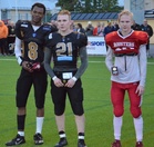 Vas. Game MVP Uche Nwosu,  Team MVP Butchers Toni Haltola ja Team MVP Roosters Tarmo Pitkänen.