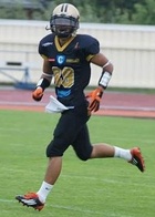 Kaudella 2015 Nguyen ei pelannut lainkaan. Vuonna 2014 Porvoo Butchersin juoksupainotteisessa hyökkäyksessä nopean laitahyökkääjän rooli jäi pieneksi. Nyt 24-vuotias porvoolainen on valmis tekemään paluun Vaahteraliiga-eliittiin.
Kuva: Sami Ranta